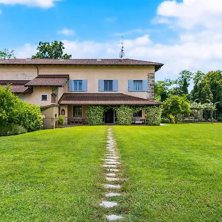 Cascina Moglia 8&1, Emma *