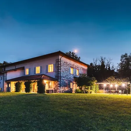 Villa Cascina Moglia 8&1, Emma Carpeneto